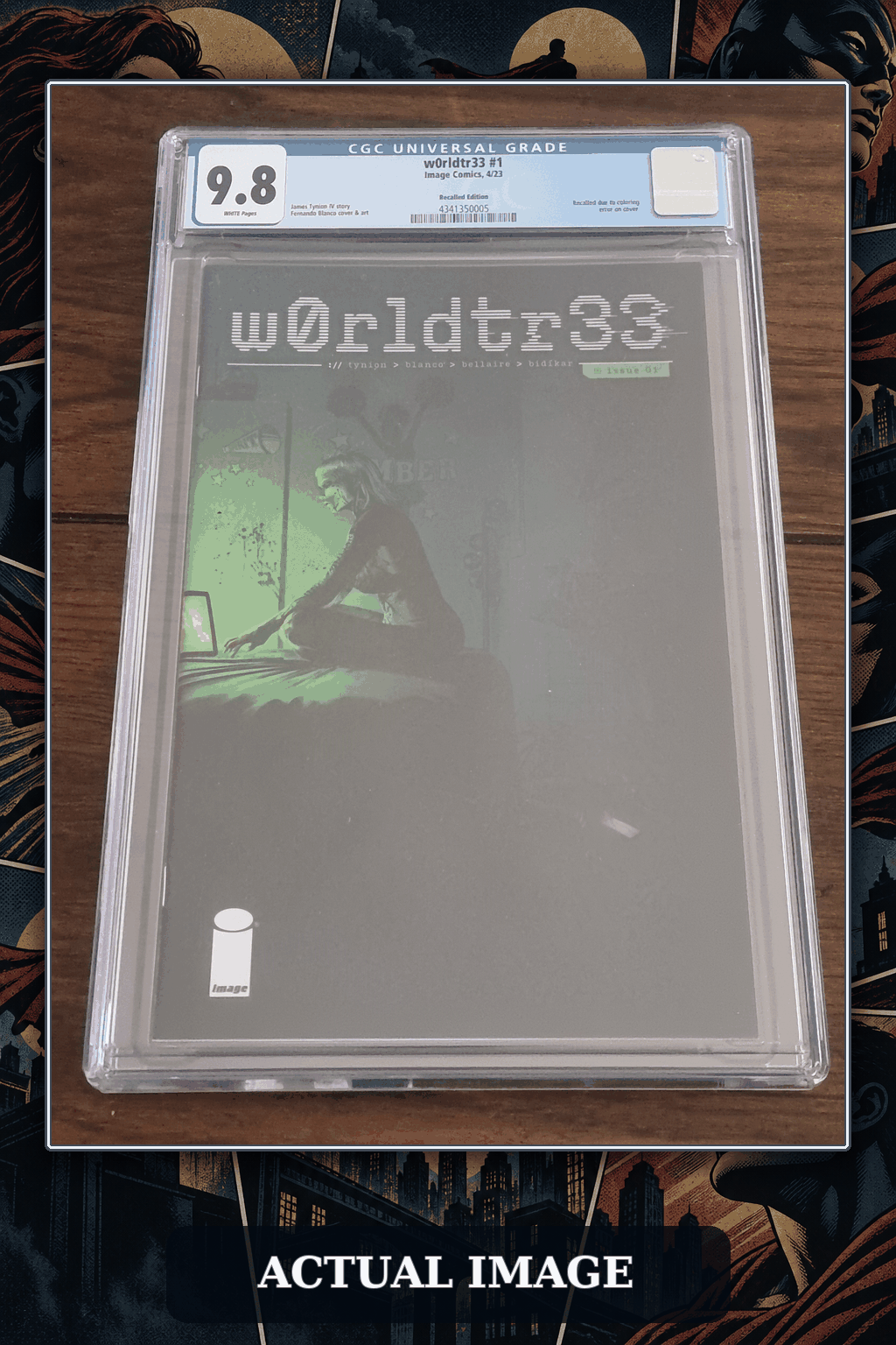 worldtr33 #1, Recalled version, CGC 9.8